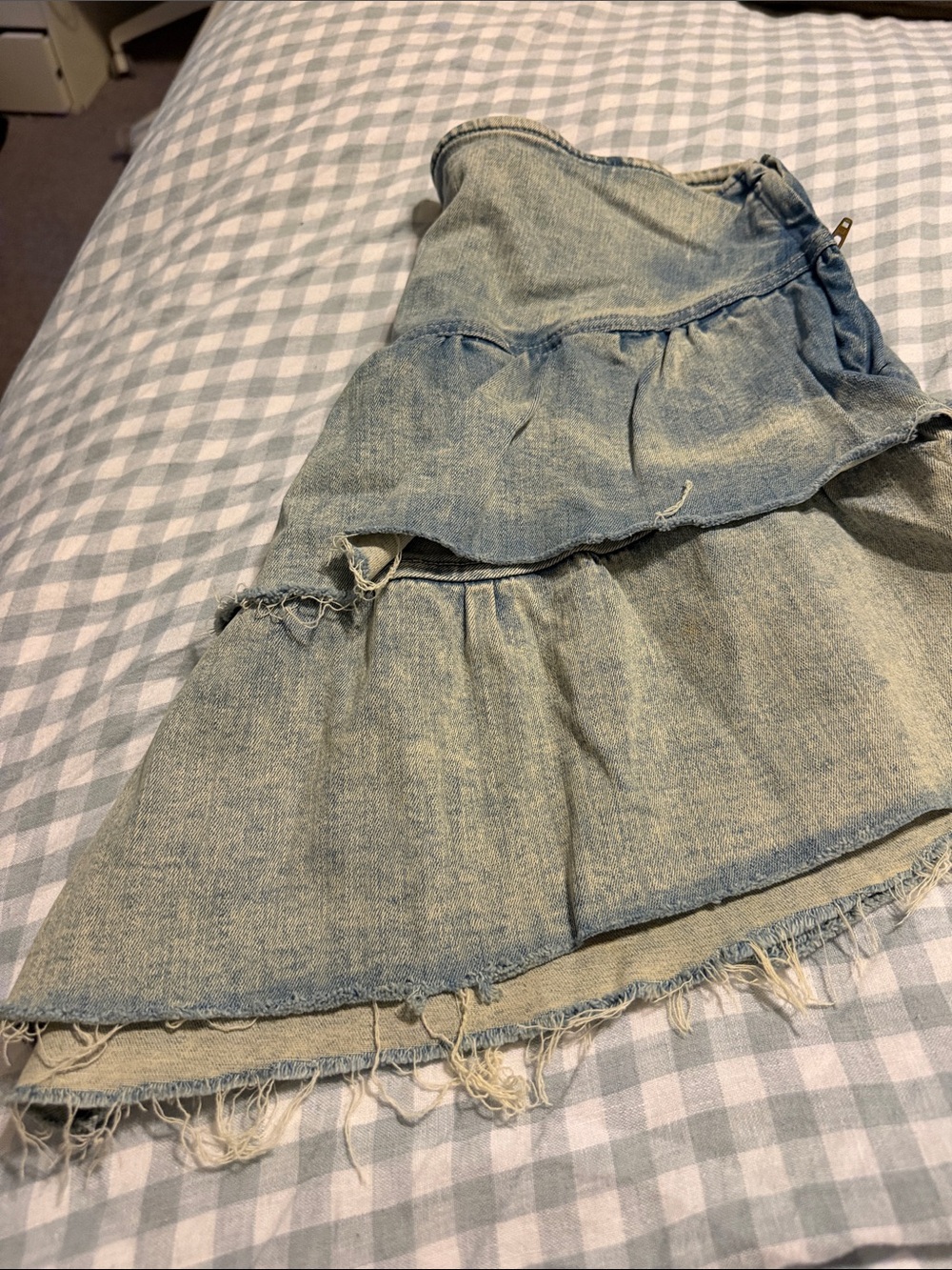MOTHER Light Blue Tiered Denim Mini Skirt - Picture 5 of 6
